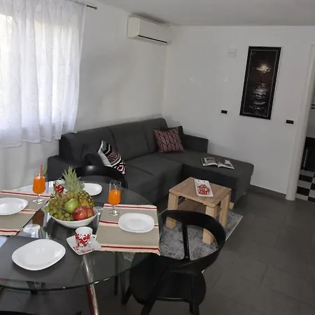 Andrea Apartamento Orebić